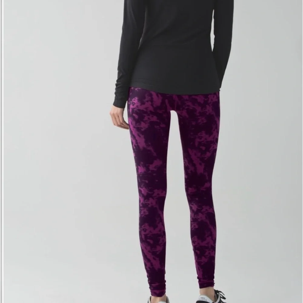 Lululemon Wunder Under - Breezie Regal Plum Black - Picture 3 of 8